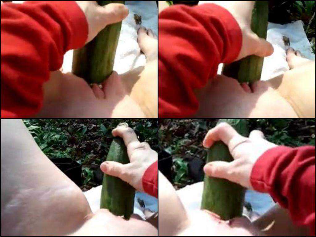 Awesome mature outdoor cucumber vaginal penetrated