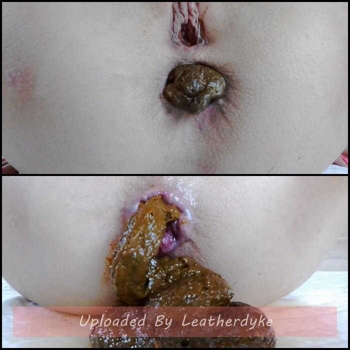 Extreme Close Monster Shitting on My Period with MissAnja