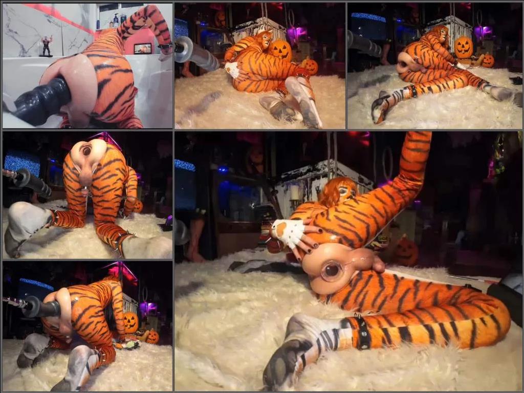 Shemale videos – Shemale Tiffany Ciskiss Butt Girl vs Huge Anal Dildos Cosplay Tigra