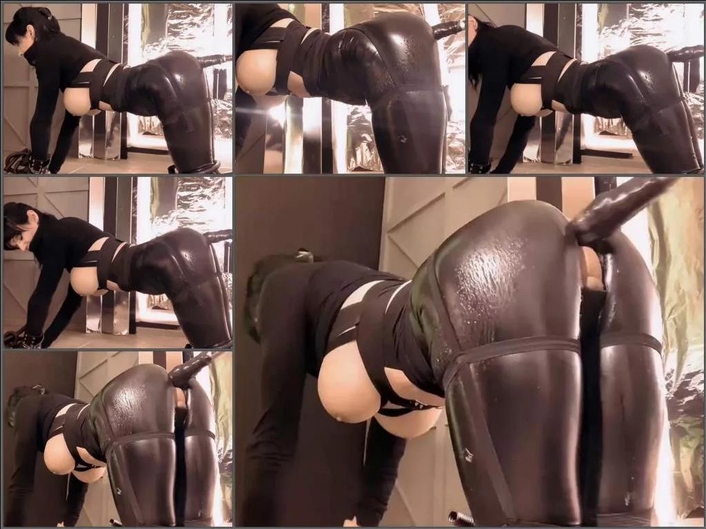 Latex fetish – Freya Mousy kinky busty Lara Croft fuck machine porn