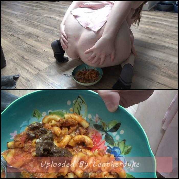 Constipated, Shitting in my lunch with SexyScatForYou | Full HD 1080p | Mar 06, 2019